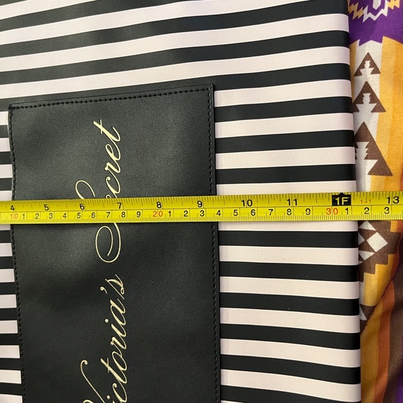 ❌❌❌SOLD SOLD SOLD❌❌❌ UNUSED VICTORIA’S SECRET BAG - Picture 7 of 8